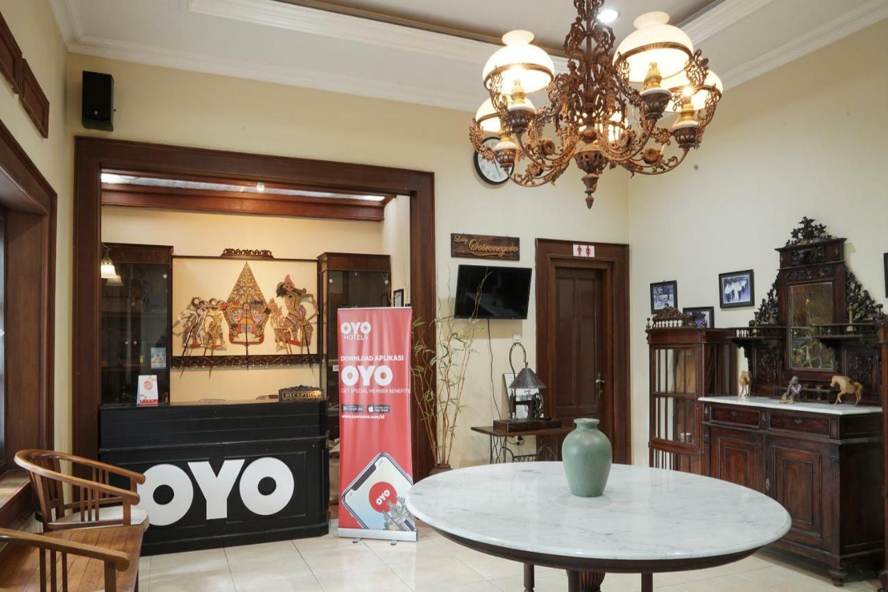 Oyo 804 Ndalem Maharani Guest House Yogyakarta Kültér fotó